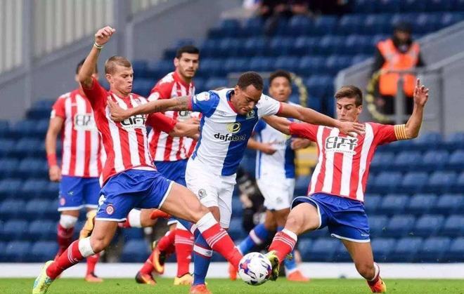 在亚洲泳坛 在亚洲泳坛