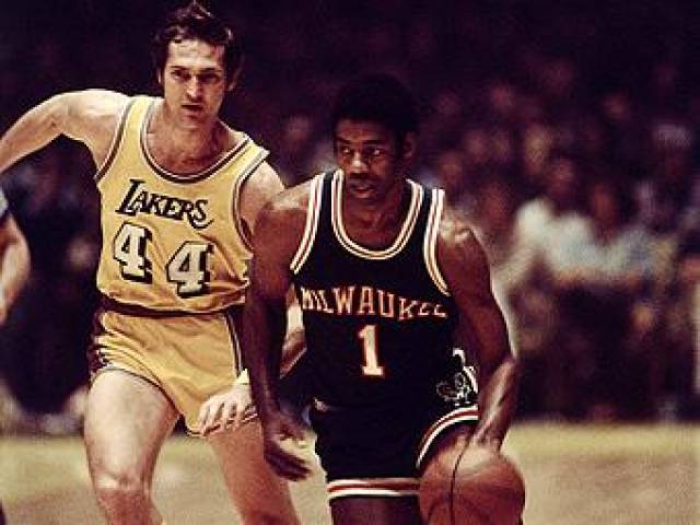 凑的队形为 凑的队形为